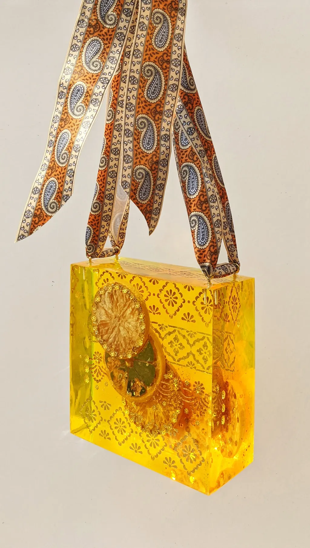 Citrus & Gold — another view